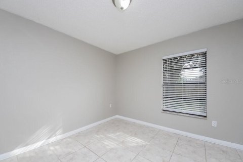 Villa ou maison à louer à Kissimmee, Floride: 3 chambres, 137.59 m2 № 2405634 - photo 10