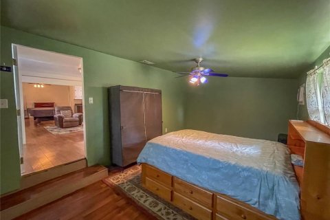 House in Floral City, Florida 2 bedrooms, 109.25 sq.m. № 1915611 - photo 15