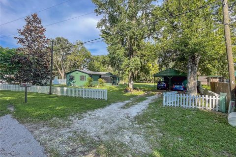 House in Floral City, Florida 2 bedrooms, 109.25 sq.m. № 1915611 - photo 24