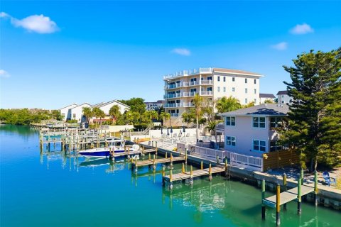 Immobilier commercial à vendre à Sarasota, Floride: 567.63 m2 № 2266567 - photo 16