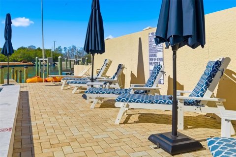 Immobilier commercial à vendre à Sarasota, Floride: 567.63 m2 № 2266567 - photo 27