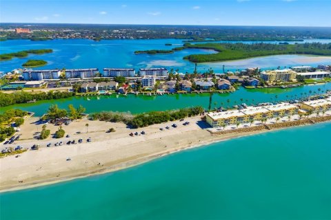 Immobilier commercial à vendre à Sarasota, Floride: 567.63 m2 № 2266567 - photo 11