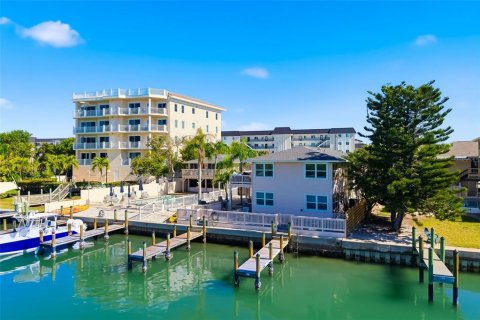 Immobilier commercial à vendre à Sarasota, Floride: 567.63 m2 № 2266567 - photo 15