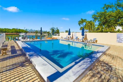 Immobilier commercial à vendre à Sarasota, Floride: 567.63 m2 № 2266567 - photo 26