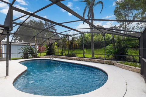 Casa en venta en Altamonte Springs, Florida, 5 dormitorios, 222.97 m2 № 2227614 - foto 4