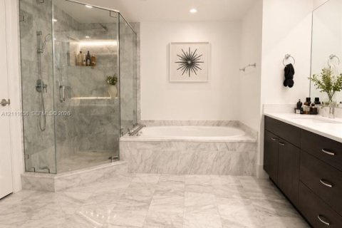 Copropriété à louer à Aventura, Floride: 2 chambres, 132.85 m2 № 2439361 - photo 18