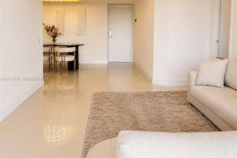 Copropriété à louer à Aventura, Floride: 2 chambres, 132.85 m2 № 2439361 - photo 10