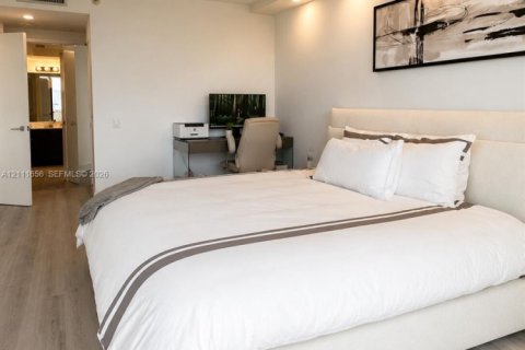 Copropriété à louer à Aventura, Floride: 2 chambres, 132.85 m2 № 2439361 - photo 16