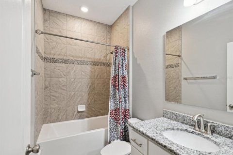 House in Wesley Chapel, Florida 3 bedrooms, 172.61 sq.m. № 1833053 - photo 7