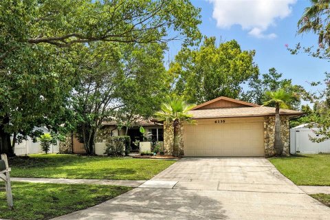 House in Orlando, Florida 4 bedrooms, 171.78 sq.m. № 1837729 - photo 1