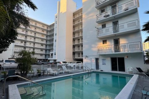 Copropriété à vendre à Miami Beach, Floride: 1 chambre, 78.69 m2 № 1923405 - photo 29