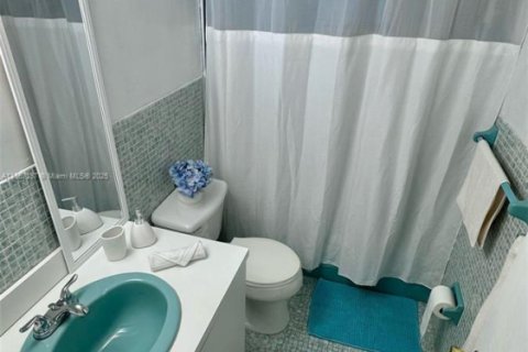 Copropriété à vendre à Miami Beach, Floride: 1 chambre, 78.69 m2 № 1923405 - photo 8