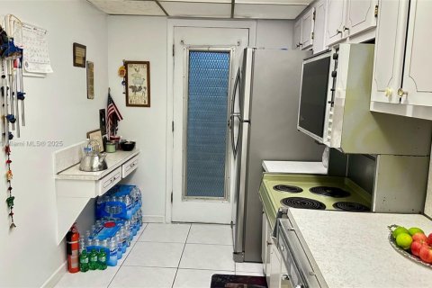 Copropriété à vendre à Miami Beach, Floride: 1 chambre, 78.69 m2 № 1923405 - photo 22