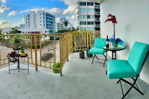 Copropriété à vendre à Miami Beach, Floride: 1 chambre, 78.69 m2 № 1923405 - photo 5