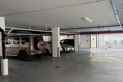 Copropriété à vendre à Miami Beach, Floride: 1 chambre, 78.69 m2 № 1923405 - photo 28