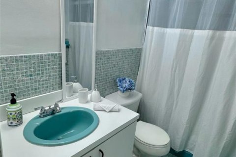 Copropriété à vendre à Miami Beach, Floride: 1 chambre, 78.69 m2 № 1923405 - photo 9