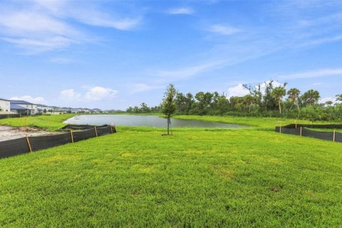 House in Parrish, Florida 5 bedrooms, 242.94 sq.m. № 2127216 - photo 16