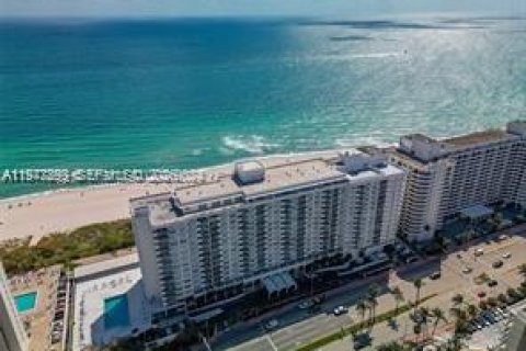 Condo à Miami Beach, Floride, 2 chambres № 2334908
