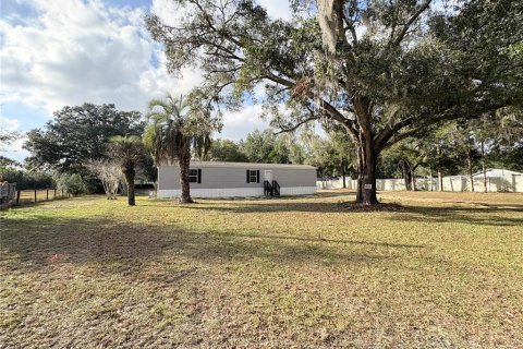 Casa en Ocala, Florida 3 dormitorios, 92.9 m2 № 2105230
