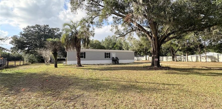Casa en Ocala, Florida 3 dormitorios, 92.9 m2 № 2105230