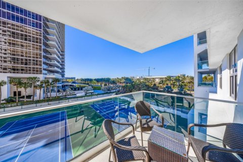 Condo in Bal Harbour, Florida, 2 bedrooms  № 2033958 - photo 15
