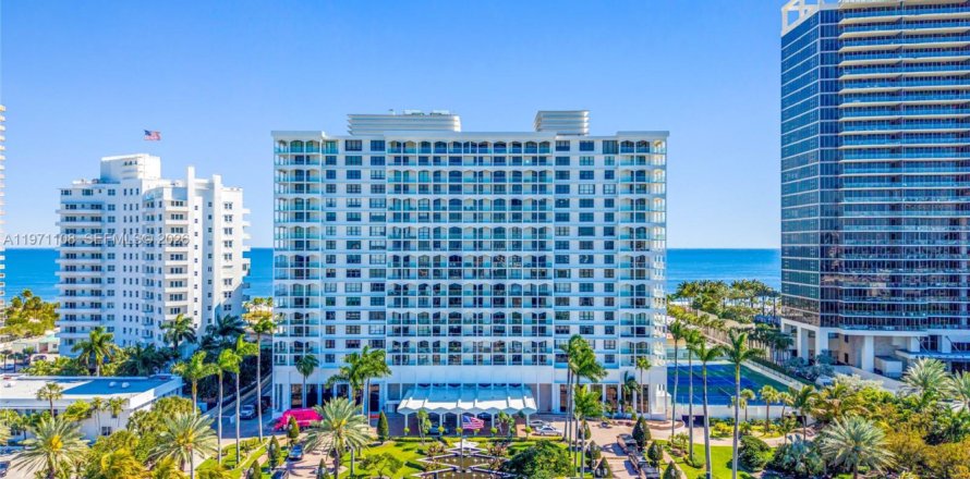 Condo in Bal Harbour, Florida, 2 bedrooms  № 2033958