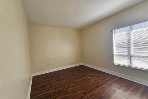 Снять в аренду квартиру в Тампа, Флорида 3 комнаты, 88.26м2, № 2116154 - фото 8