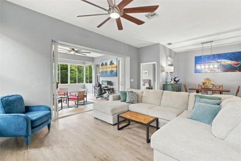 Villa ou maison à vendre à Punta Gorda, Floride: 3 chambres, 177.16 m2 № 2410040 - photo 5