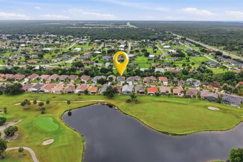 Villa ou maison à vendre à Punta Gorda, Floride: 3 chambres, 177.16 m2 № 2410040 - photo 28