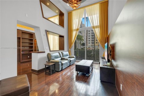 Condo in Aventura, Florida, 2 bedrooms № 1950048 - photo 3