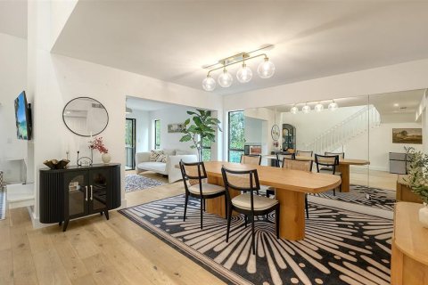 Купить кондоминиум в Сарасота, Флорида 7 комнат, 190.26м2, № 2321058 - фото 12