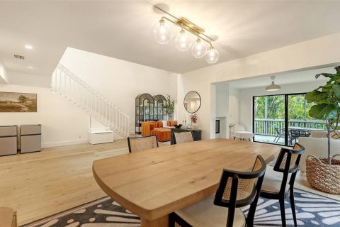 Купить кондоминиум в Сарасота, Флорида 7 комнат, 190.26м2, № 2321058 - фото 13