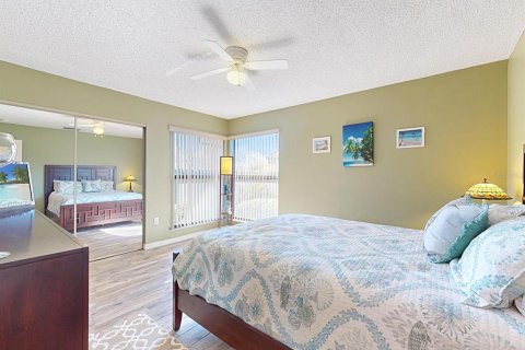 Townhouse in Haines City, Florida 2 bedrooms, 136.01 sq.m. № 2166739 - photo 17