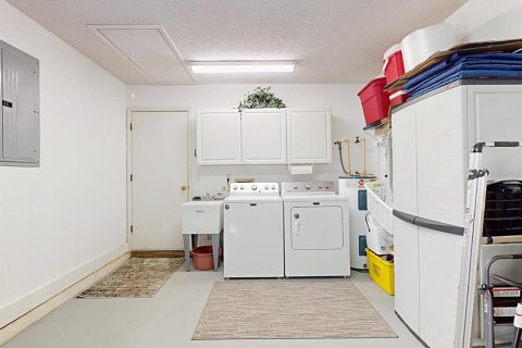 Townhouse in Haines City, Florida 2 bedrooms, 136.01 sq.m. № 2166739 - photo 21