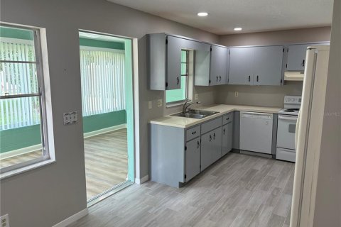 House in Ocala, Florida 2 bedrooms, 116.03 sq.m. № 1751328 - photo 7
