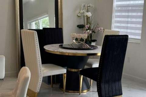 Adosado en venta en Coral Springs, Florida, 3 dormitorios, 124.86 m2 № 2077705 - foto 10