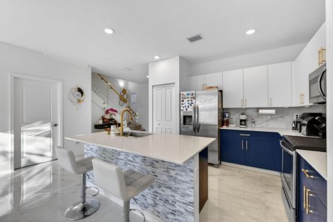 Adosado en venta en Coral Springs, Florida, 3 dormitorios, 124.86 m2 № 2077705 - foto 5