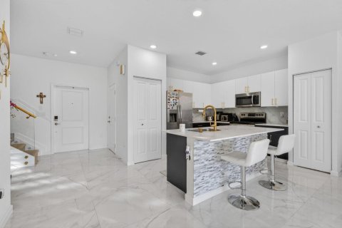 Adosado en venta en Coral Springs, Florida, 3 dormitorios, 124.86 m2 № 2077705 - foto 7