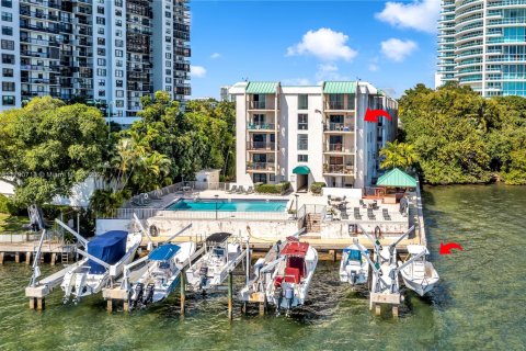 Condominio en venta en Miami, Florida, 2 dormitorios, 92.9 m2 № 1756207 - foto 26