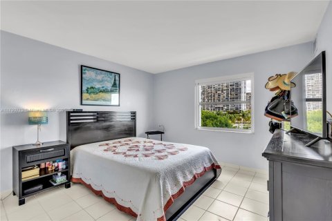 Condominio en venta en Miami, Florida, 2 dormitorios, 92.9 m2 № 1756207 - foto 22