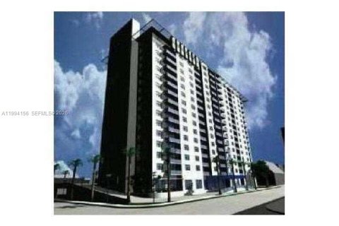 Condo in Miami Beach, Florida, 1 bedroom № 2056177