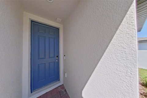 Villa ou maison à louer à Davenport, Floride: 3 chambres, 157.56 m2 № 2222542 - photo 2