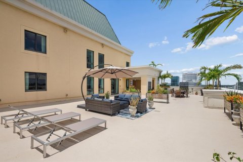 Condo in Fort Lauderdale, Florida, 4 bedrooms  № 2266211 - photo 21