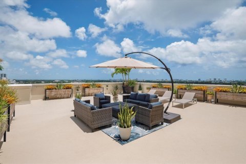 Condo in Fort Lauderdale, Florida, 4 bedrooms  № 2266211 - photo 27