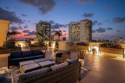 Condo in Fort Lauderdale, Florida, 4 bedrooms  № 2266211 - photo 23
