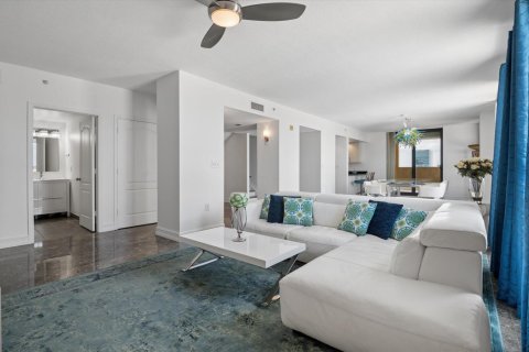 Condo in Fort Lauderdale, Florida, 4 bedrooms  № 2266211 - photo 6