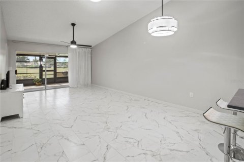 Copropriété à vendre à Bradenton, Floride: 2 chambres, 100.33 m2 № 1882779 - photo 10