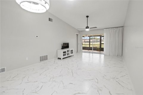 Copropriété à vendre à Bradenton, Floride: 2 chambres, 100.33 m2 № 1882779 - photo 13