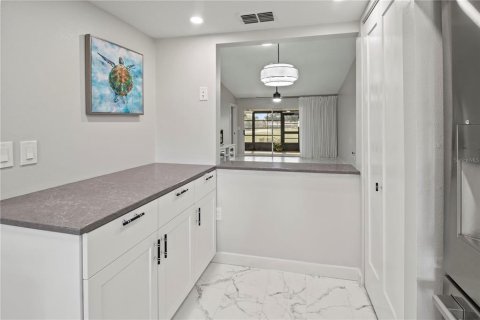 Copropriété à vendre à Bradenton, Floride: 2 chambres, 100.33 m2 № 1882779 - photo 8