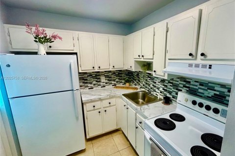 Condo à Boynton Beach, Floride, 1 chambre  № 2077385